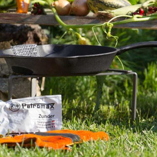 Petromax Indai iš ketaus Sulankstomas stovas PETROMAX (į laužą), aukštis 18 cm