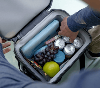 YETI Hopper Flip 18 Soft Cooler minkštas šaltkrepšis, Tamsiai mėlyna spalva - nuotrauka 8