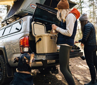 YETI Roadie 24 šaldymo dėžė, Tamsiai pilka spalva - nuotrauka 24
