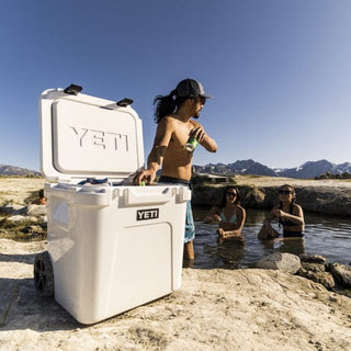 YETI Roadie 48 ratukinė šaldymo dėžė, Raudona spalva - nuotrauka 8
