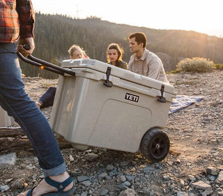 YETI Tundra Haul ratukinė šaldymo dėžė, Tamsiai mėlyna spalva - nuotrauka 16