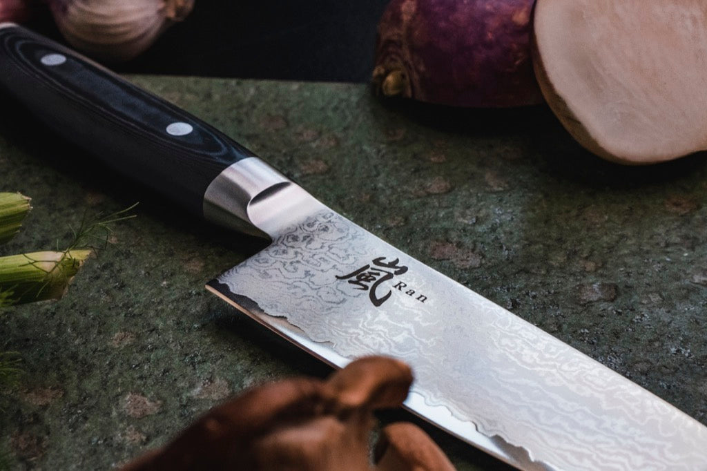 YAXELL RAN | SANTOKU knife 165 mm | 69 sluoksniai VG-10 damasko plienas