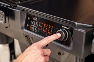 Granulinis grilis - rūkykla Traeger Woodridge